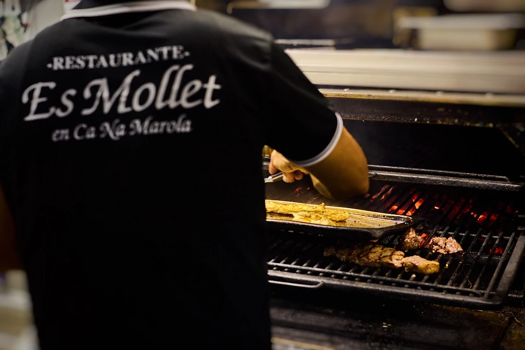 Horno Josper de Es Mollet de ca na Marola